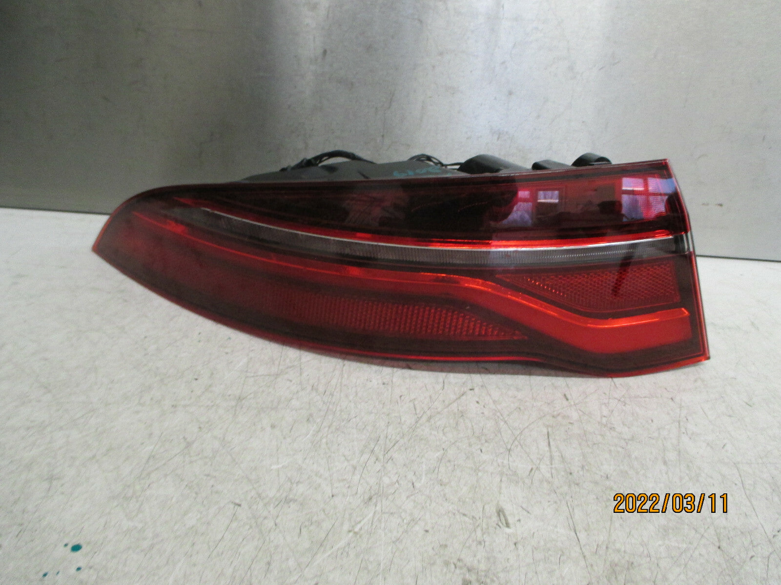 2019 JAGUAR XE FACELIFT NSR PASSENGER SIDE REAR TAIL LIGHT TAILLAMP lx7313405aa