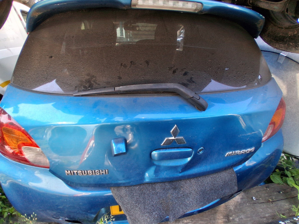 2016 MITSUBISHI MIRAGE MK6 PRE FACELIFT OSR DRIVER SIDE REAR RIGHT HEADLIGHT
