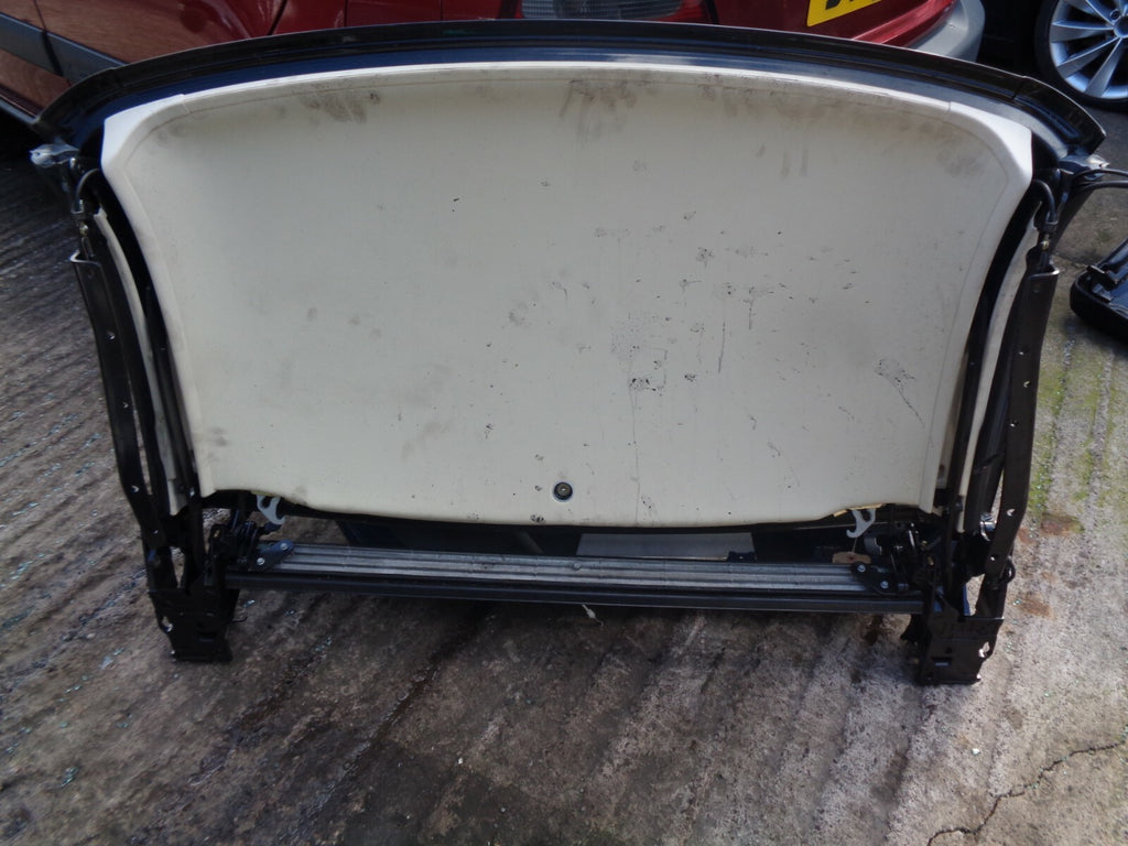 MERCEDES BENZ 320 2000 FACE LIFT R170 METAL FLOODING ROOF BLACK