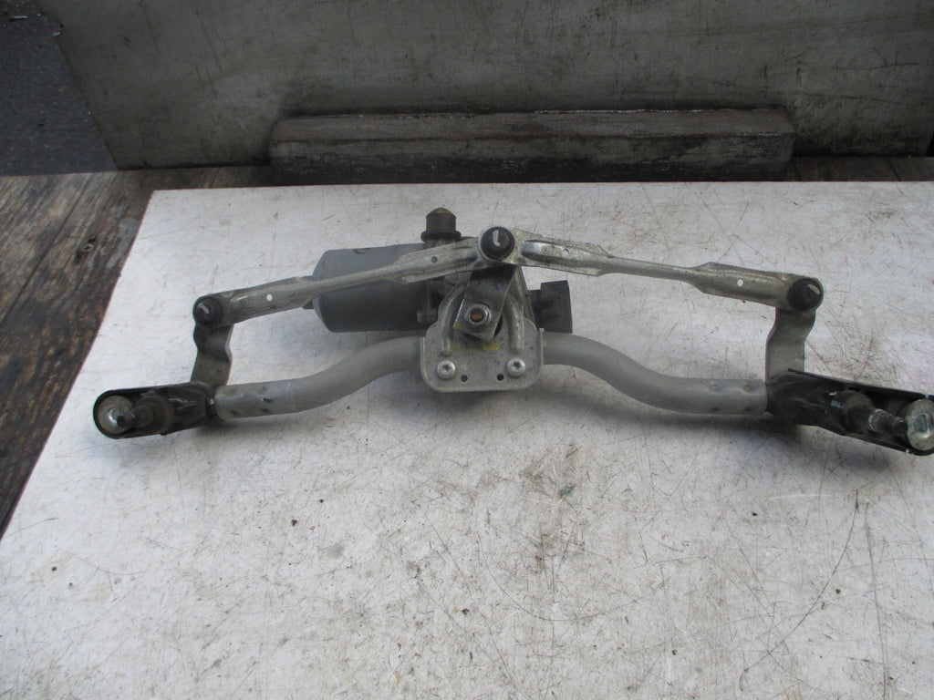FORD KA + 2018 1.2 PETROL FRONT WINDSCREEN WIPER MOTOR LINKAGE E4B517500BF