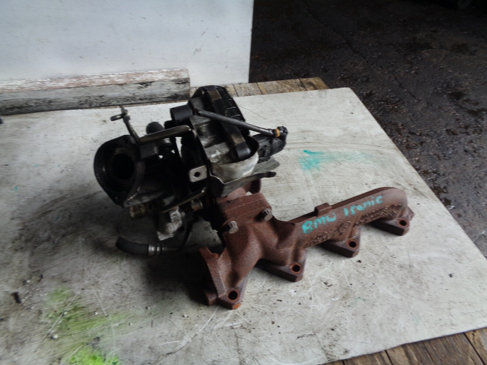 BMW 1 SERIES E87 2.0 INTAKE MANIFOLD WITH THROTTLE BODY 1162779176202