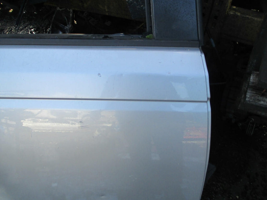 RANGE ROVER SPORT 2005 L320 OSR OFF SIDE REAR DOOR SILVER COMPLETE
