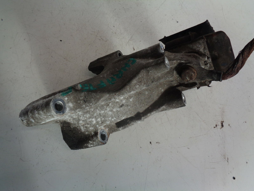 VW VOLKSWAGEN CRAFTER 2013 ENGINE MOUNT SUPPORT BRACKET 03L199307A