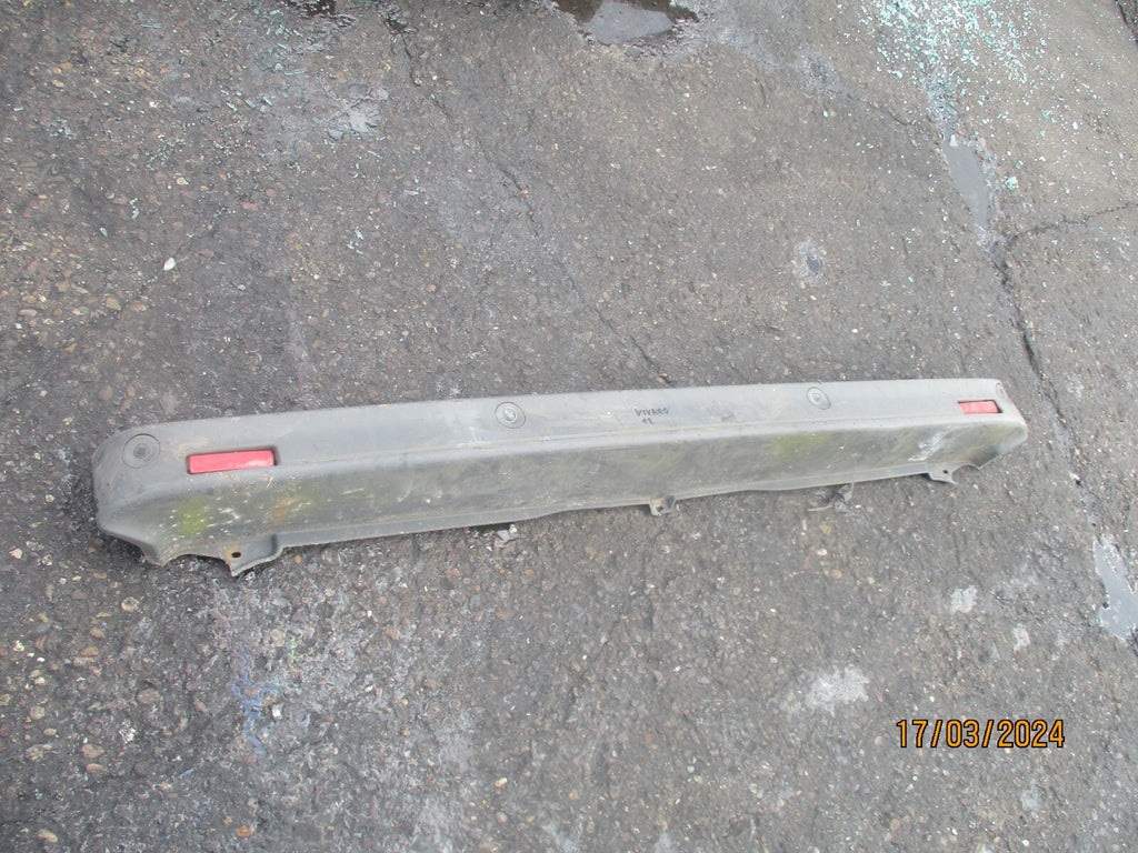 RENAULT TRAFIC X83 2012 FACELIFT REAR MIDDLE BUMPER PLASTIC