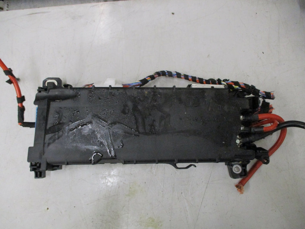 MERCEDES GLA220 2.1 170HP 2014 DIESEL UNDER BONNET FUSE RELAY BOX A2465400140