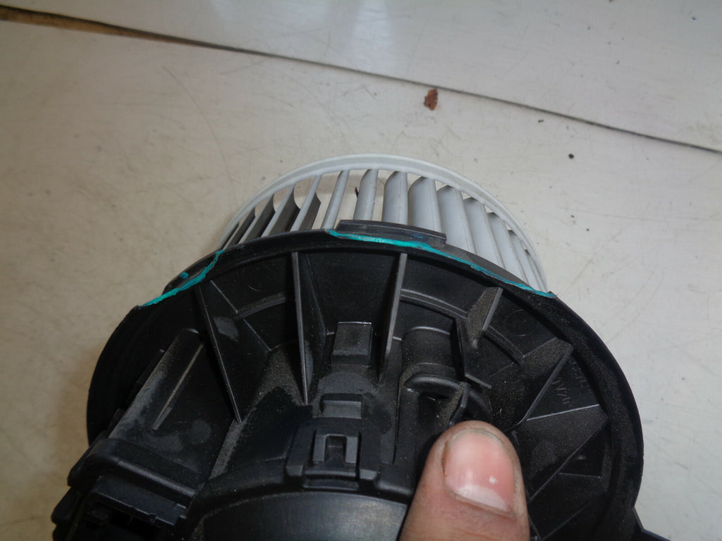 FORD FIESTA MK7 2017 HEATER BLOWER FAN MOTOR UNIT VP8E2H18456BB