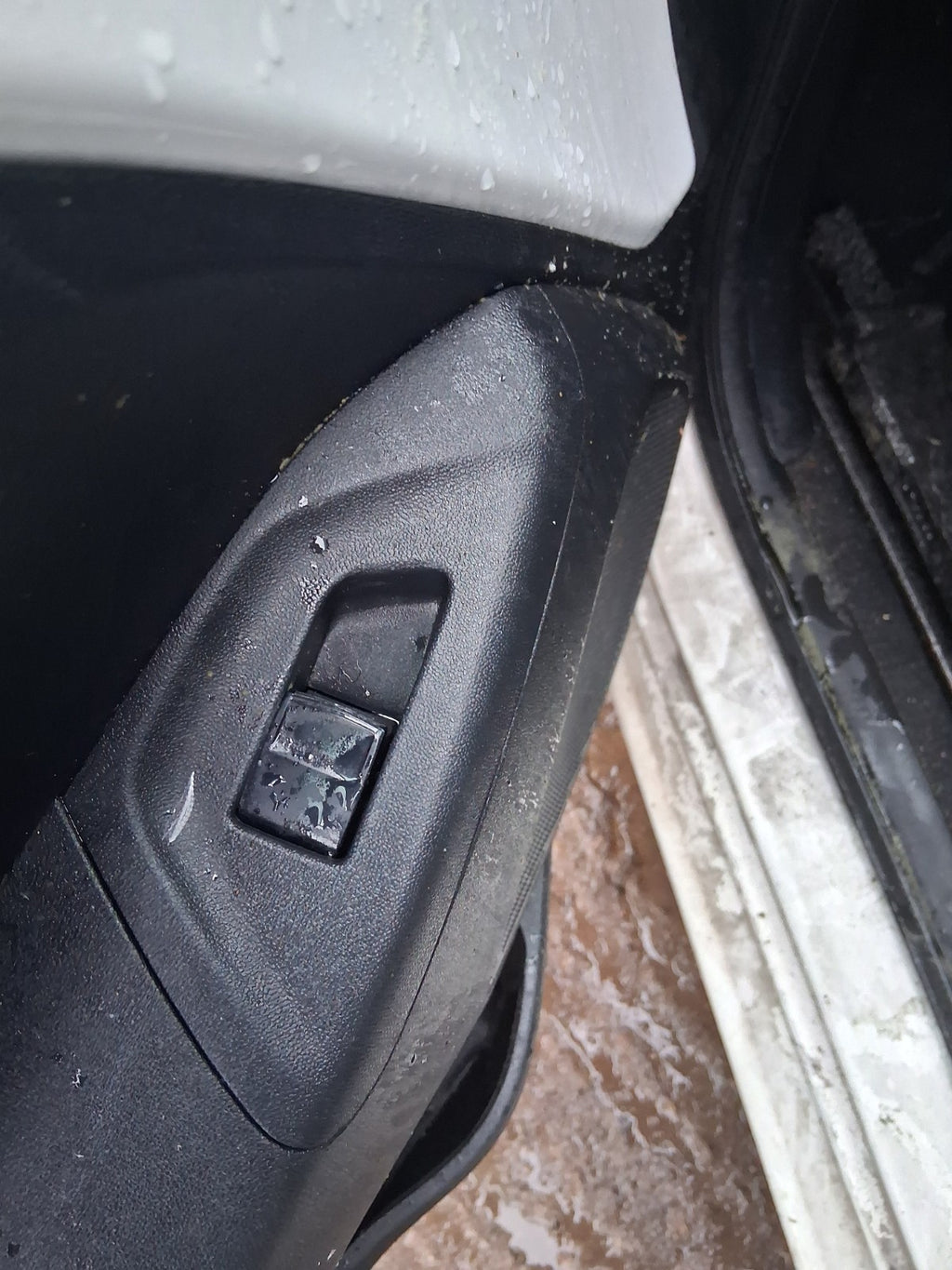 2019 PEUGEOT 108 3 DOOR MK2 NS PASSENGER SIDE LEFT WINDOW CONTROL SWITCH
