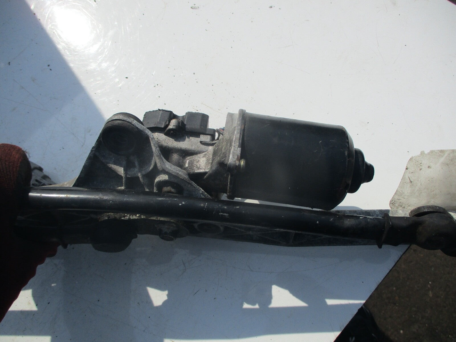 TOYOTA SOARER MK3 2.5 FRONT WIPER MOTOR AND LINKAGE 85110 24040