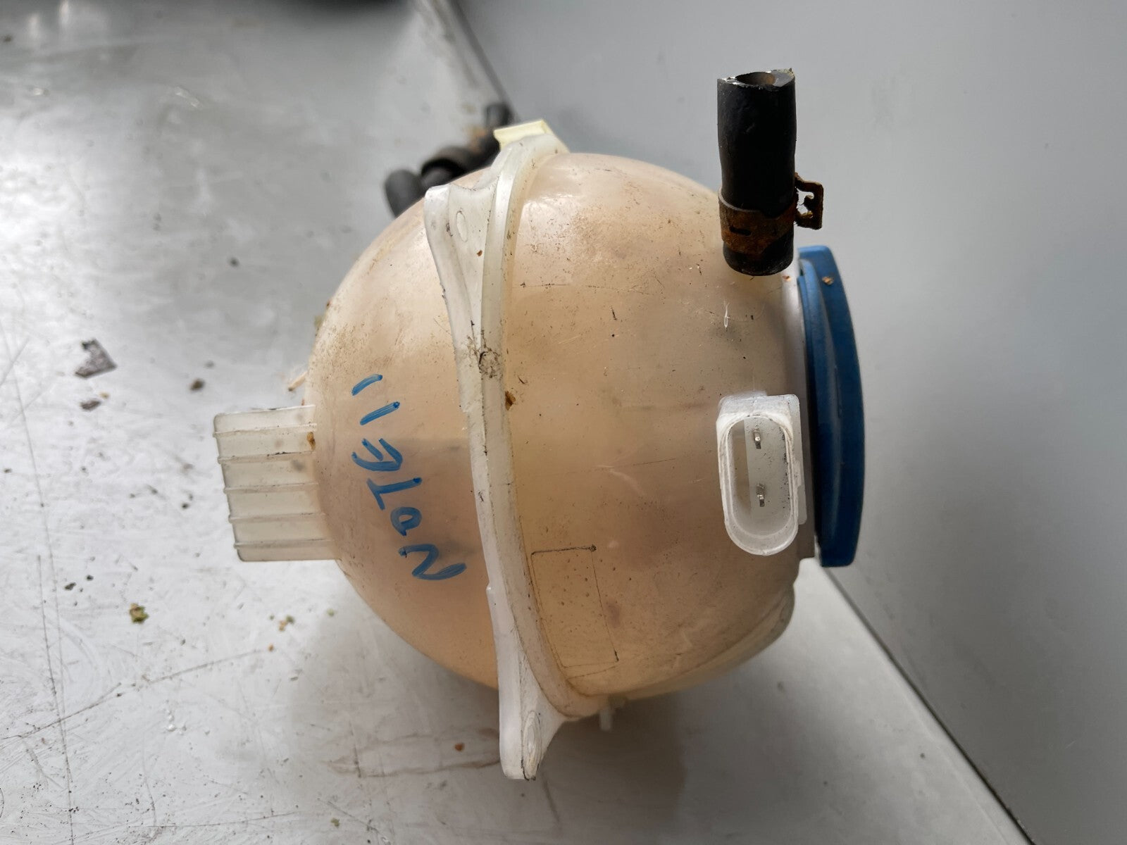 2011 NISSAN NOTE COOLANT WATER EXPANSION TANK