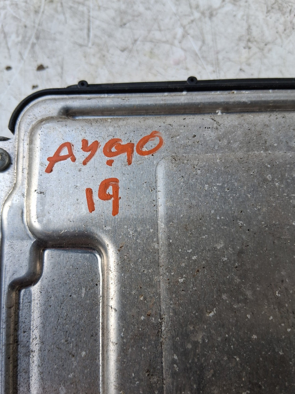 2019 TOYOTA AYGO MK2 ENGINE CONTROL MODULE ECU 896610H720