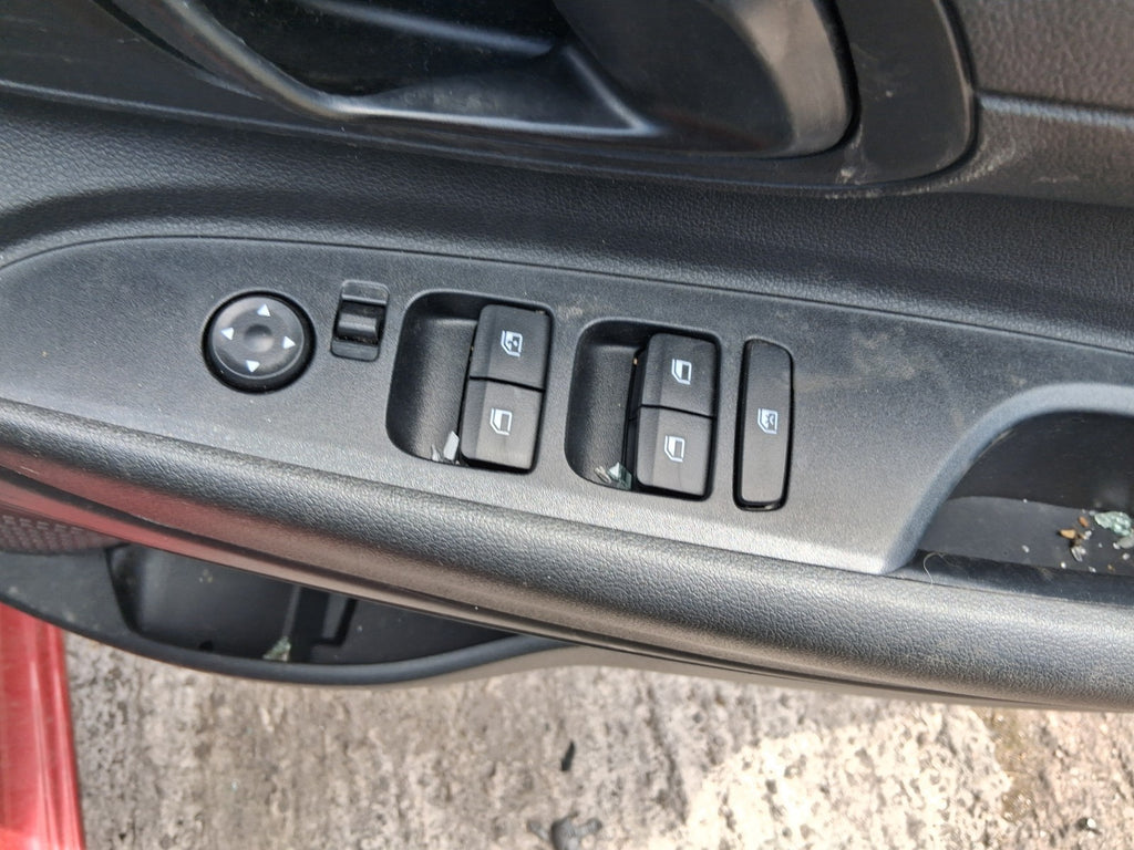 2026 HYUNDAI I20 MK3 OSF DRIVER SIDE FRONT WINDOW CONTROL SWITCH