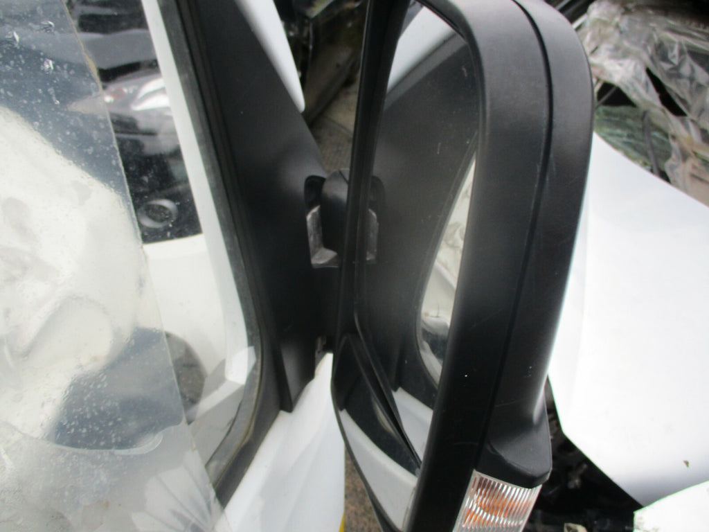 MERCEDES SPRINTER MK2 W906 2017 OS DRIVER SIDE COMPLETE DOOR WHITE