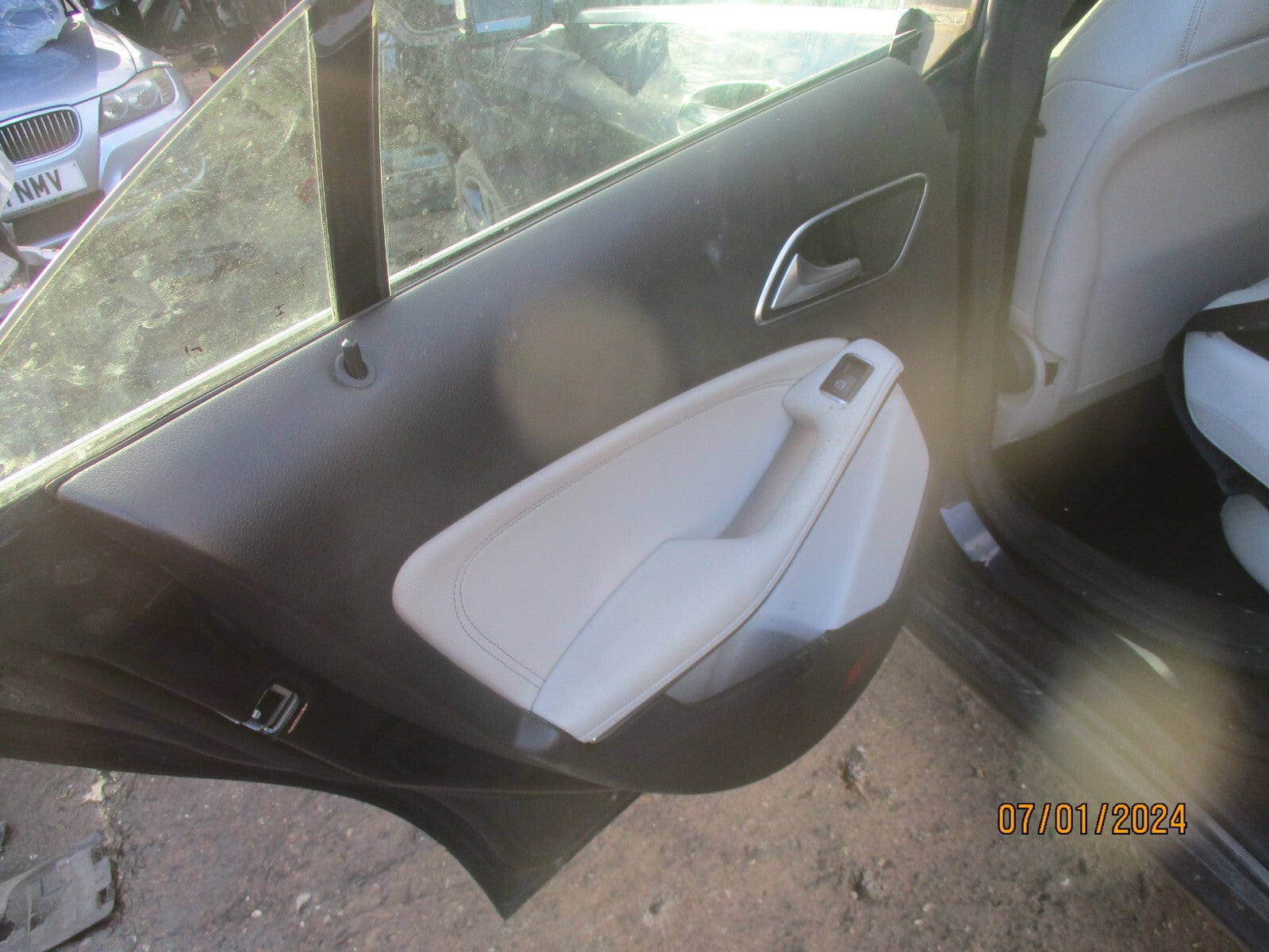 MERCEDES BENZ CLA 2016 C117 NSR PASSENGER SIDE REAR WINDOW MOTOR REGULATOR