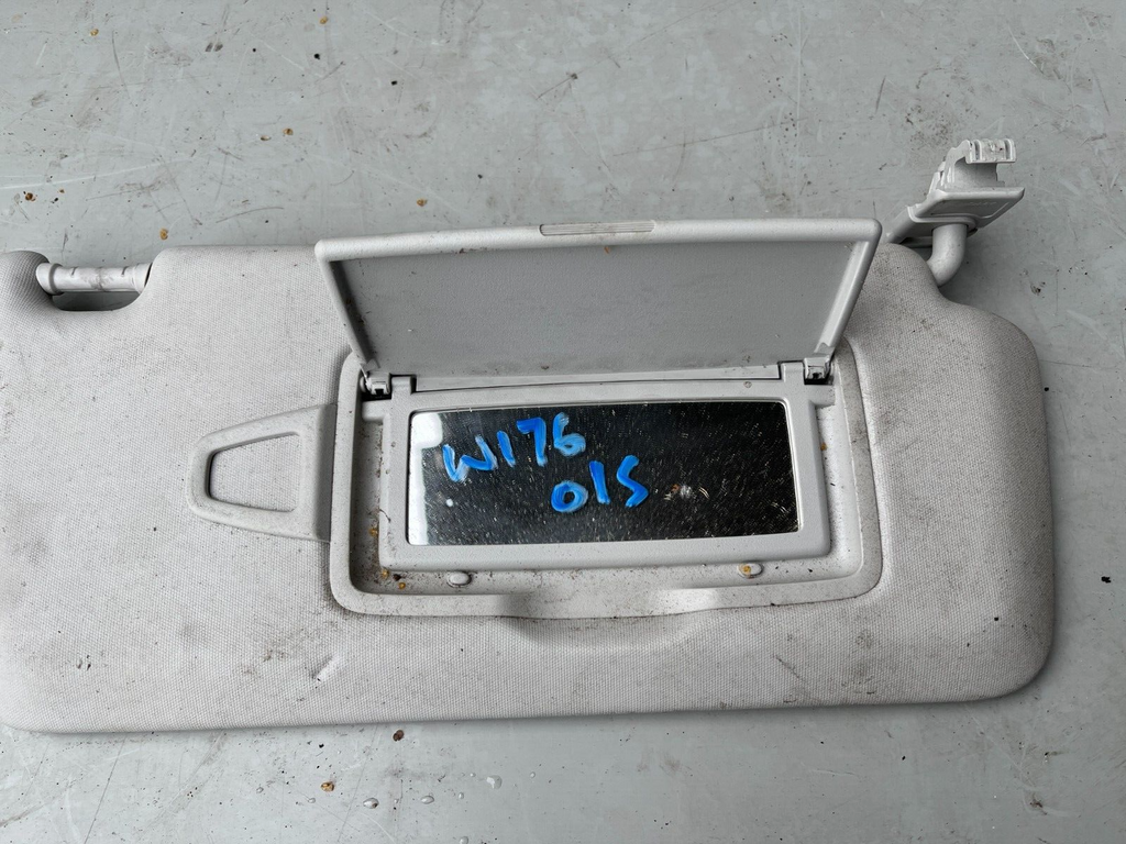 2015 MERCEDES A CLASS W176 RIGHT SIDE SUN VISOR A1768101200