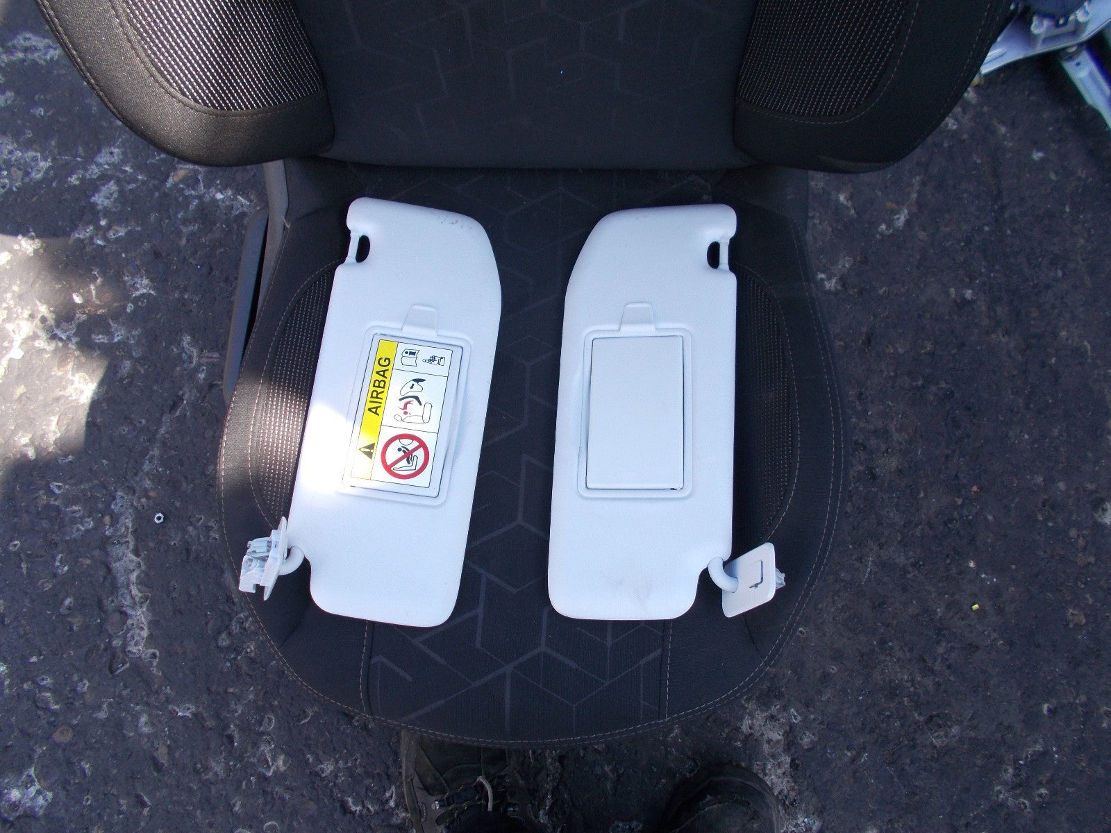 PEUGEOT 2015 2008 OS & NS SUN VISOR TWIN PACK