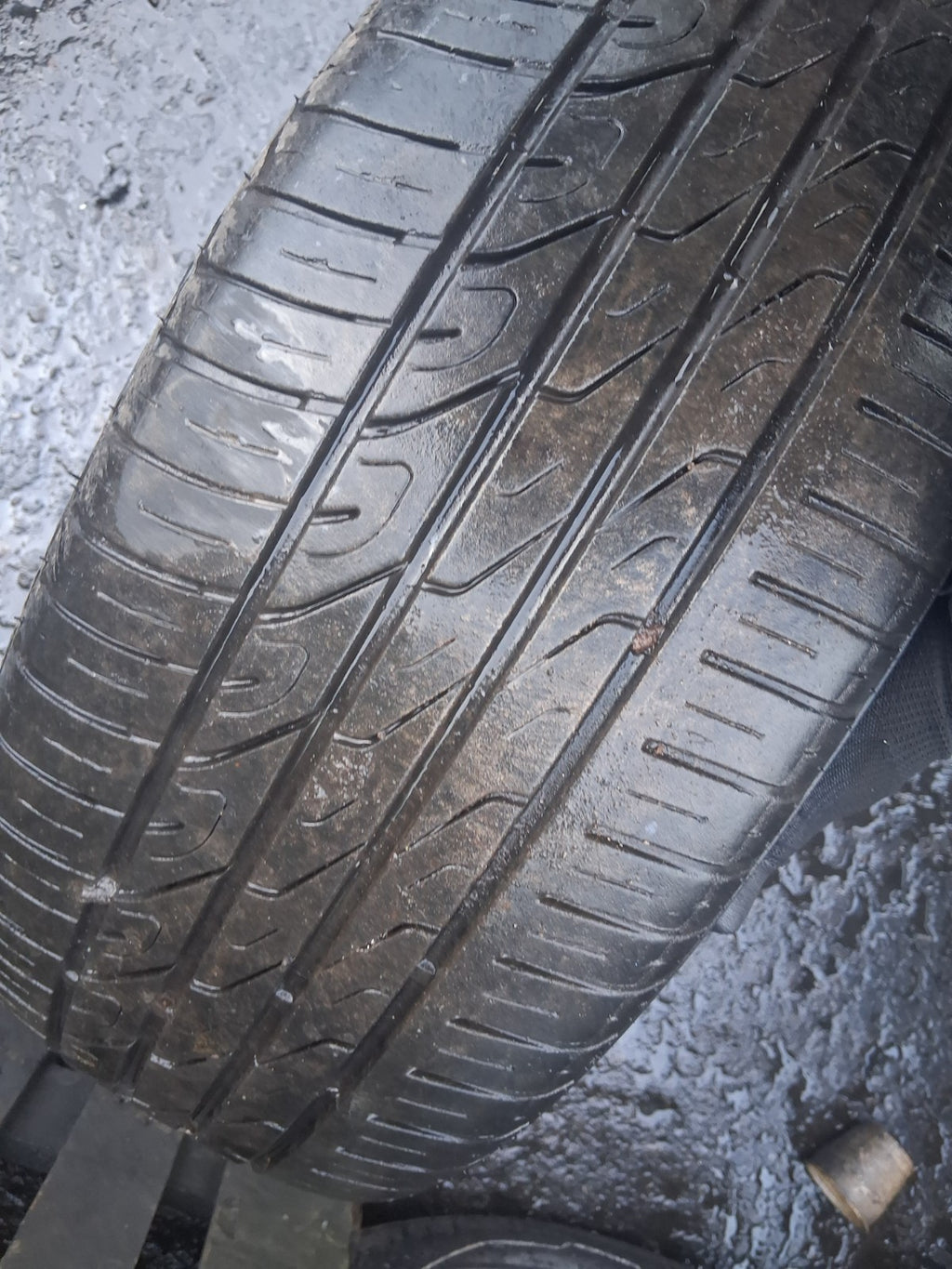 2016 NISSAN JUKE MK1 17 INCH ALLOY WHEEL WITH TYRE 215/55R17
