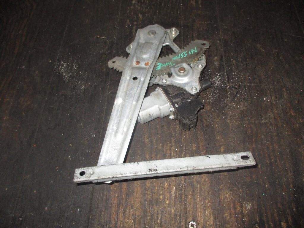 NISSAN JUKE 2013 OSR DRIVER SIDE REAR WINDOW MOTOR REGULATOR 827310V01C