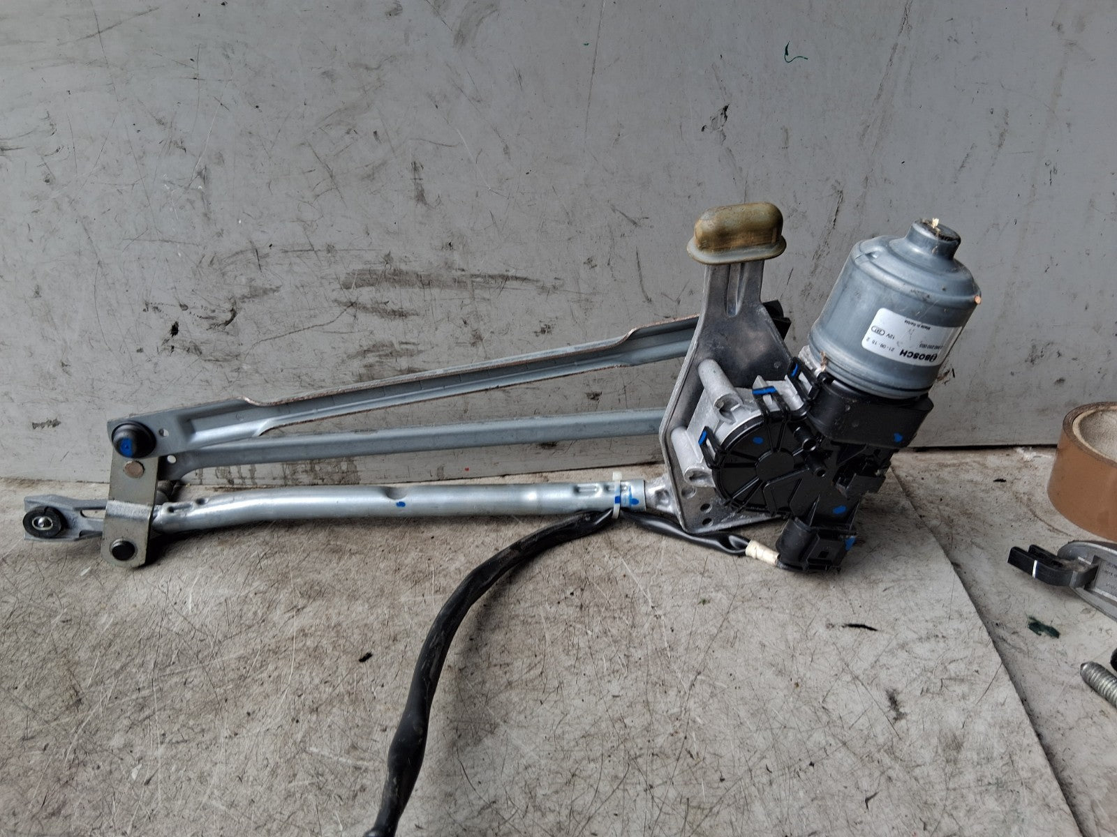 2021 CITROEN C3 MK3 FRONT WINDSCREEN WIPER MOTOR & LINKAGE 3397022139
