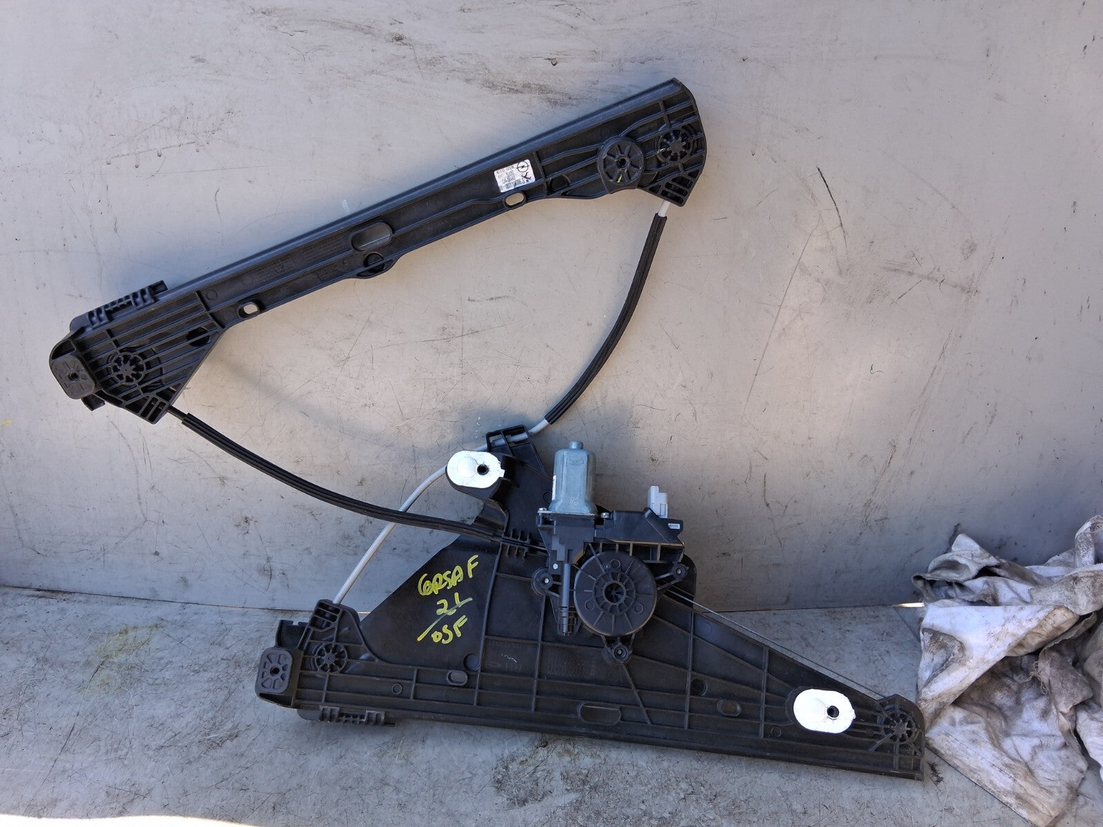 VAUXHALL CORSA F 2021 OSF DRIVER SIDE FRONT WINDOW MOTOR & REGULATOR 9829043380