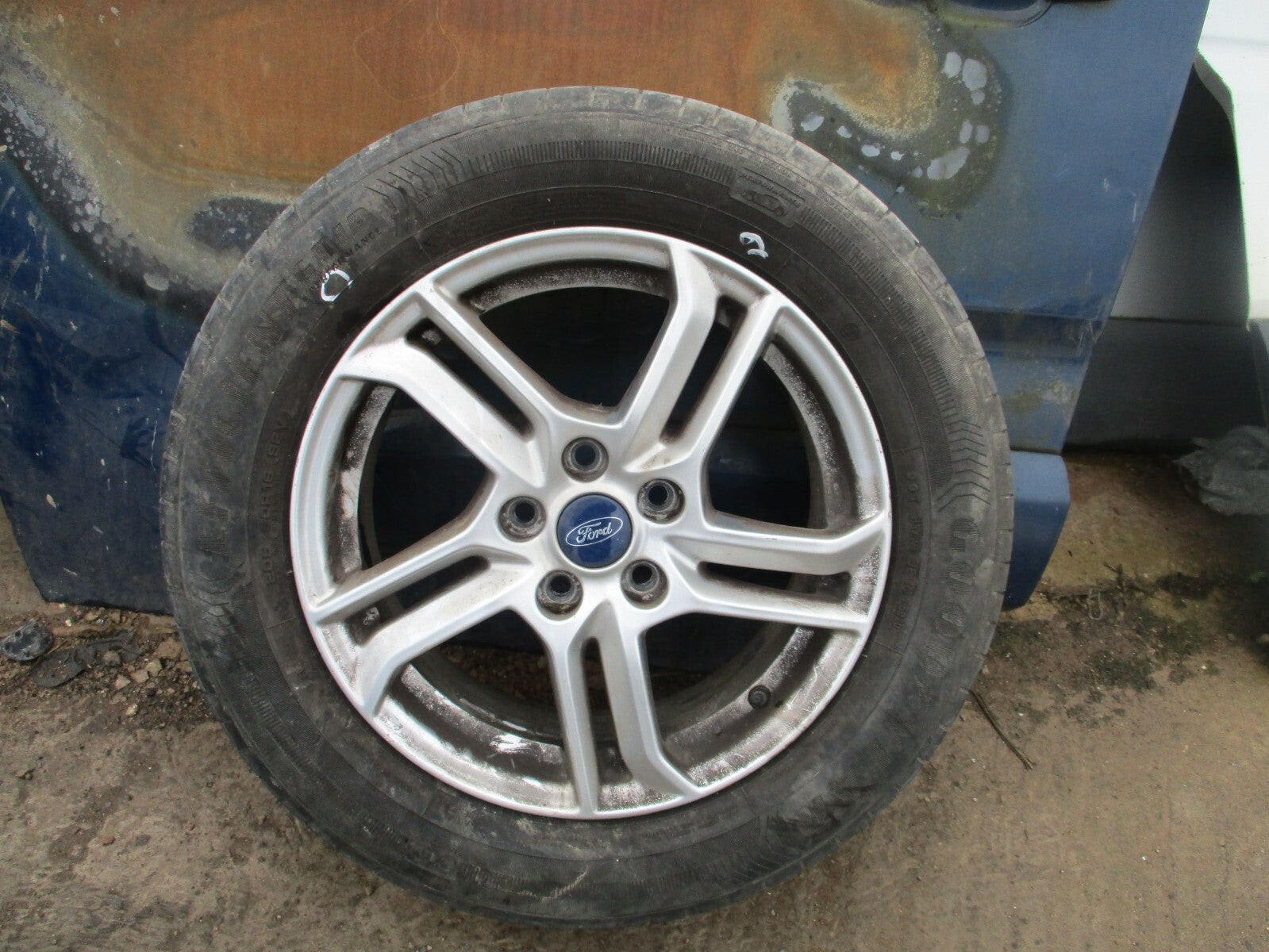 FORD FOCUS MK4 2021 16 INCH ALLOY WHEEL WITH TYRE 205/60R16 REF 2