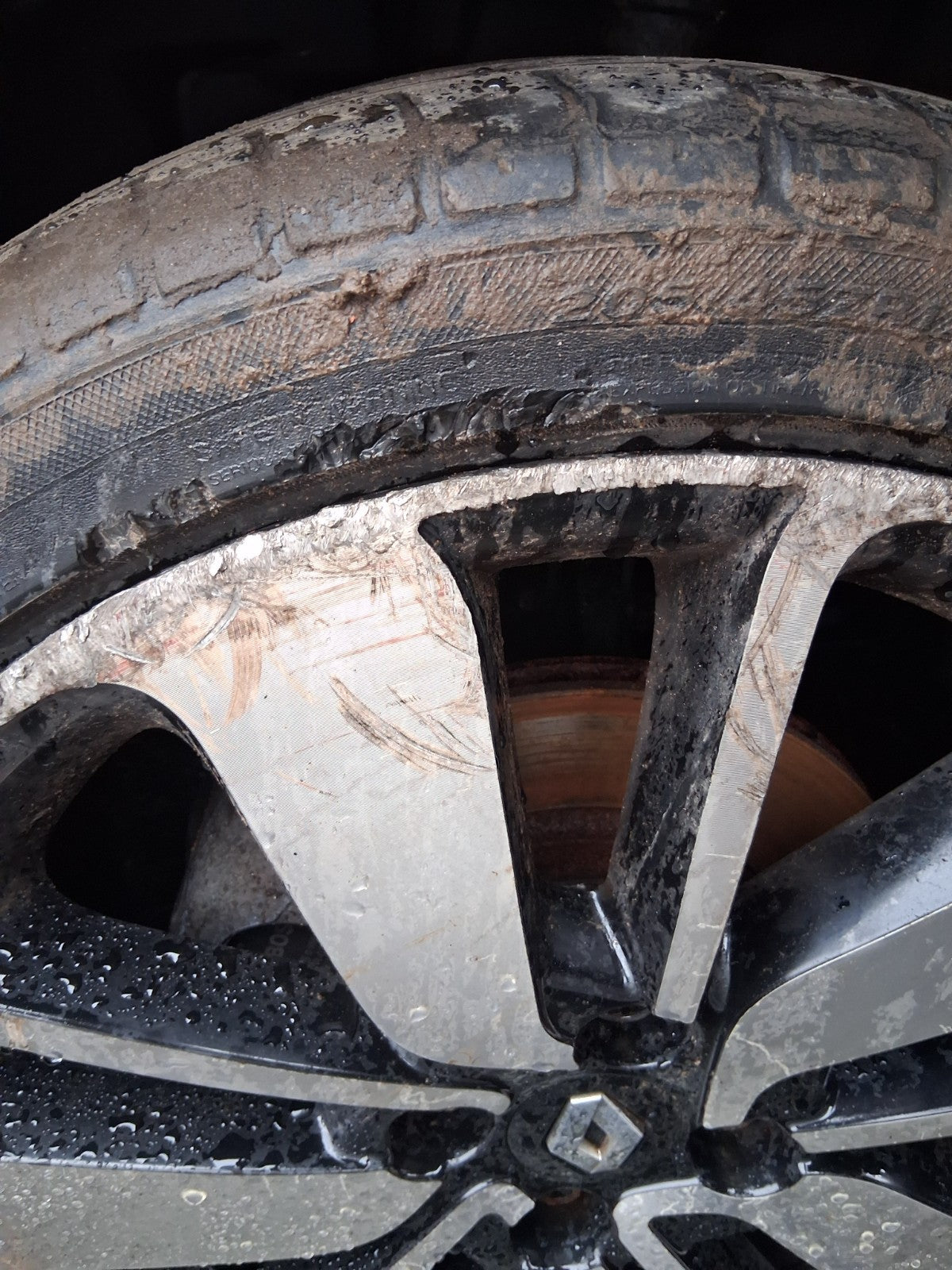 2013 RENAULT CLIO X98 MK4 17 INCH ALLOY WHEEL WITH TYRE 205/45R17