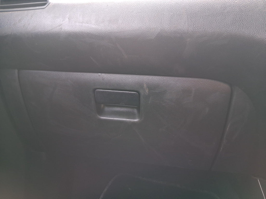 2019 SUZUKI SWIFT MK4 DASHBOARD GLOVE BOX STORAGE COMPARTMENT