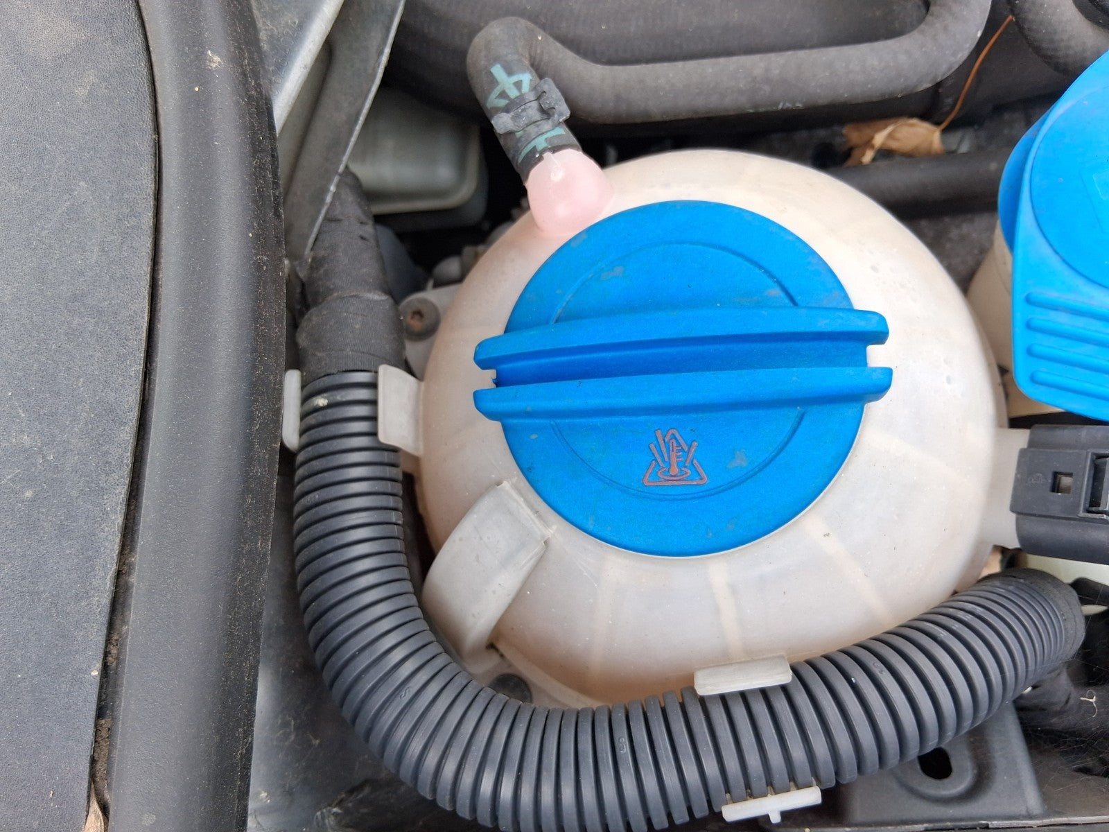 2007 VW VOLKSWAGEN GOLF MK5 1.9 DIESEL COOLANT WATER EXPANSION TANK RESERVOIR