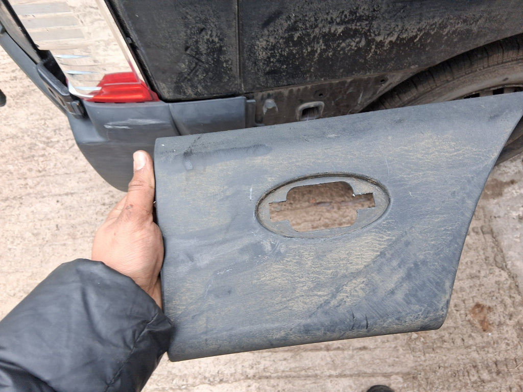 2021 NISSAN NV400 MK1 OSR DRIVER SIDE REAR RIGHT SIDE MOULDING TRIM 768F30007R