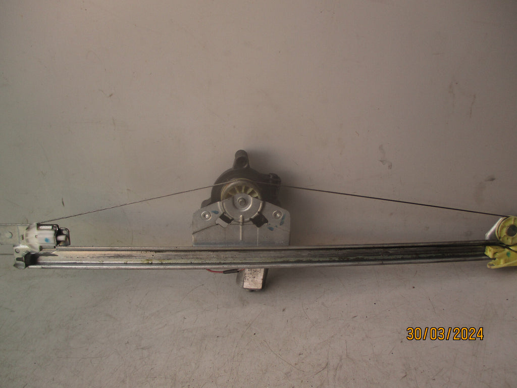 2012 VAUXHALL VIVARO NSF PASSENGER LEFT ELECTRIC WINDOW REGULATOR & MOTOR