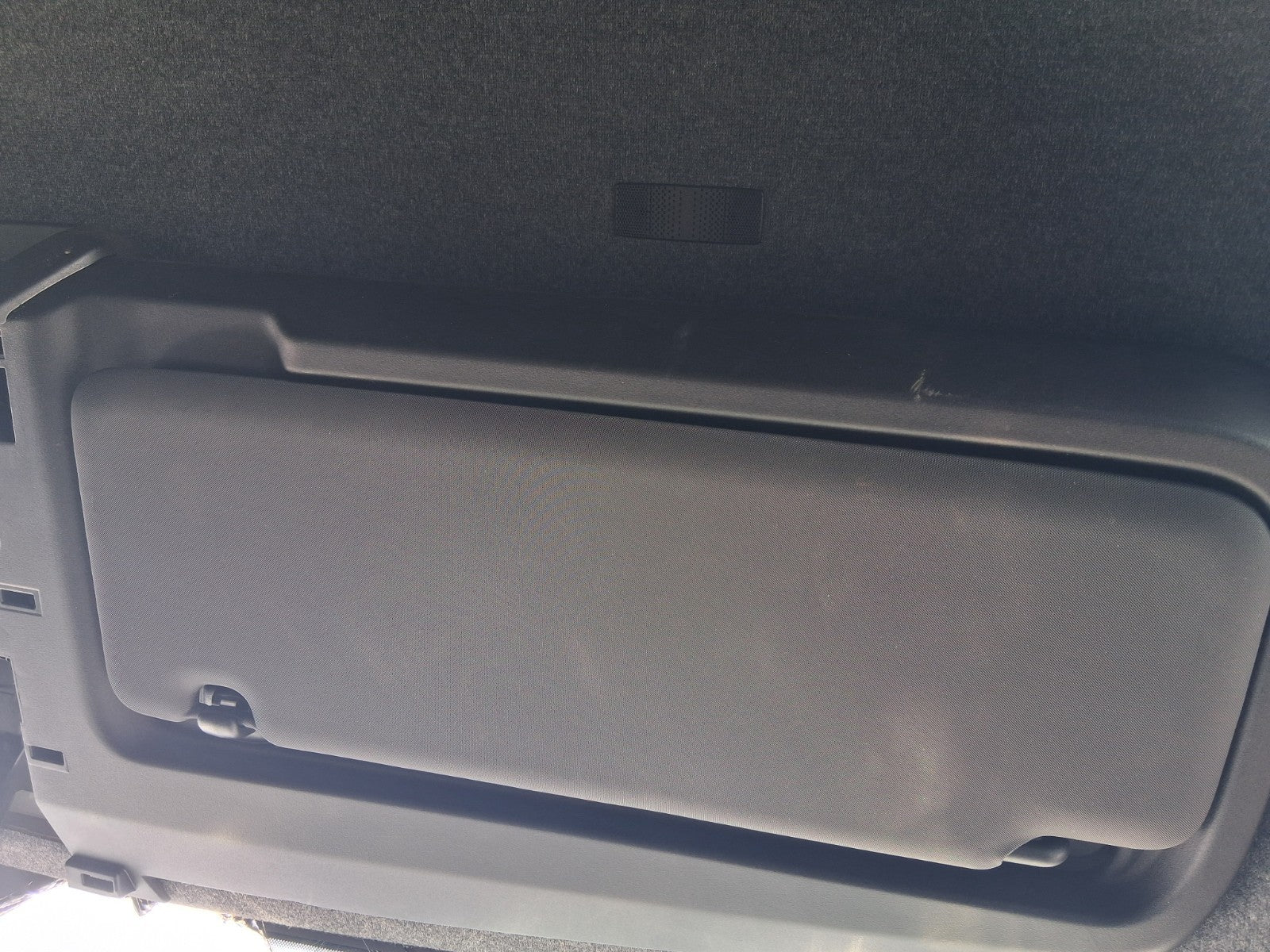 2025 RENAULT MASTER MK4 NSF PASSENGER SIDE FRONT SUN VISOR SHADE
