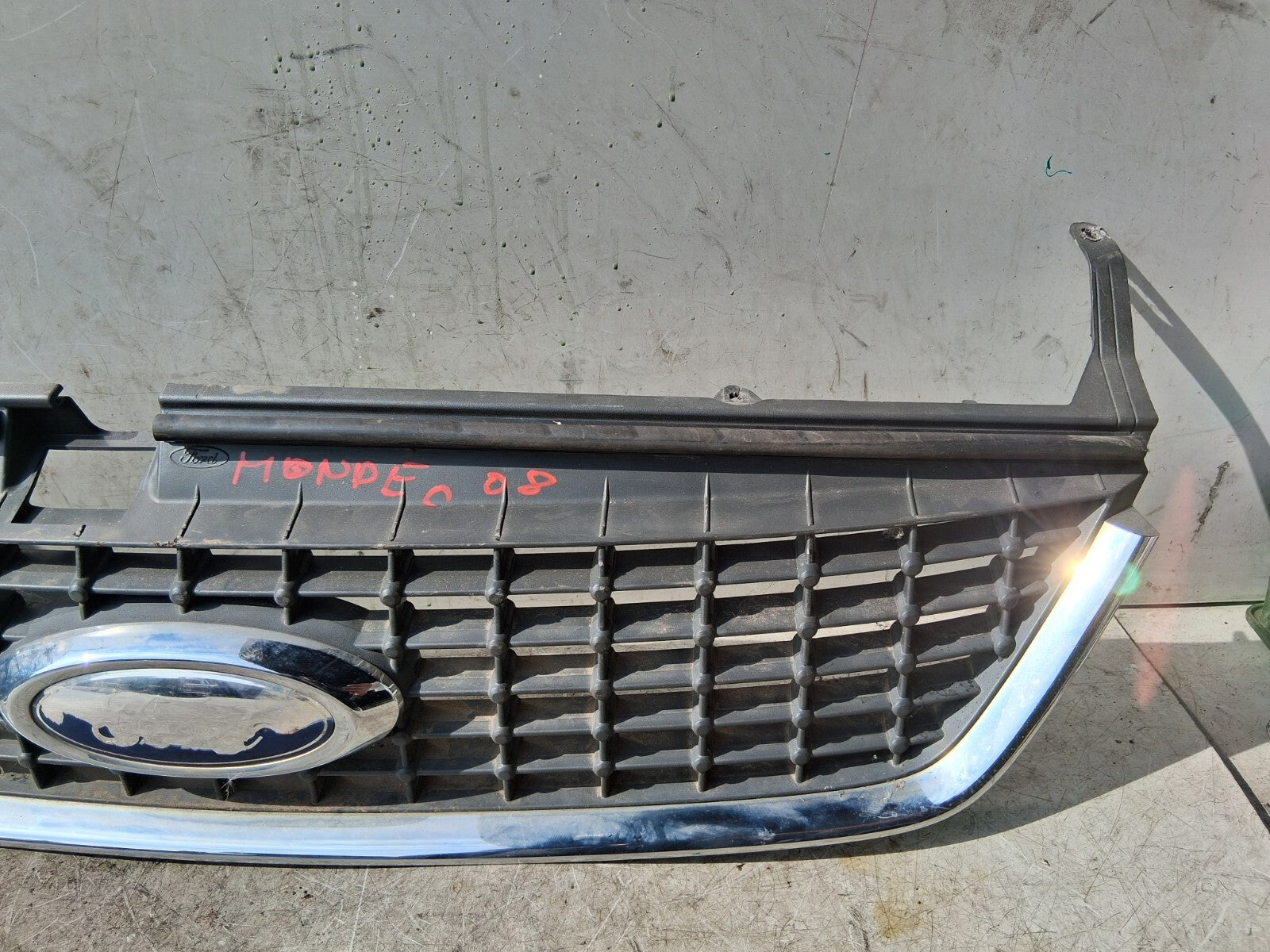 FORD MONDEO 2008 UPPER BUMPER GRILL GRILLE FRONT RADIATOR COVER TRIM 7S718200D