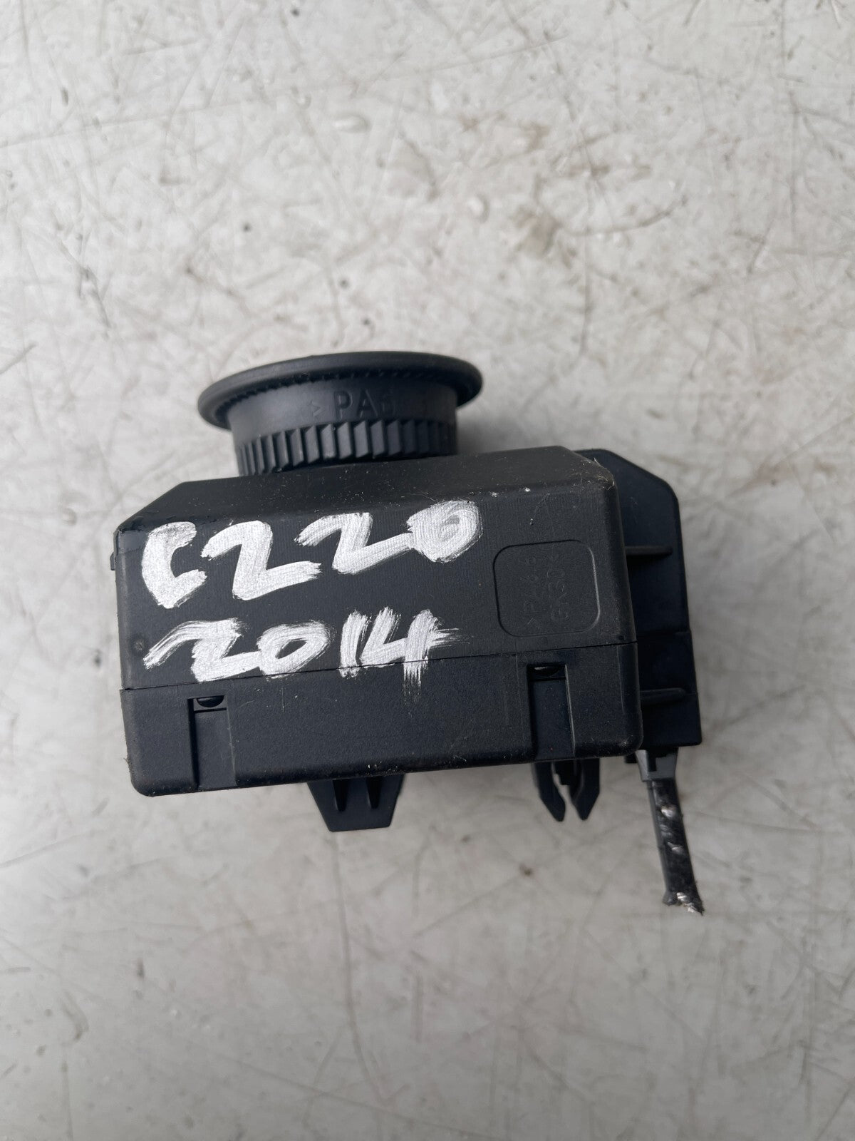 2014 MERCEDES C220 W204 IGNITION LOCK STARTER SWITCH MODULE NO KEY A2079057101