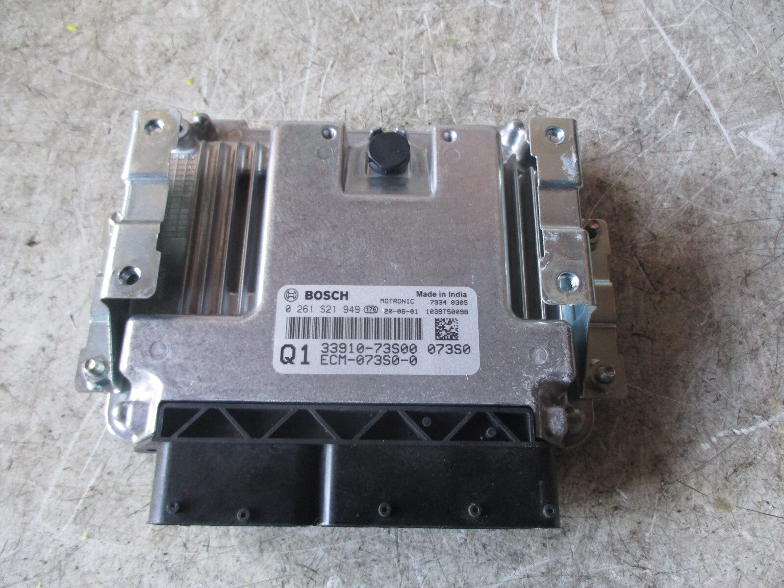 SUZUKI SWIFT MK4 2020 1.2 PETROL HYBRID ECU ENGINE CONTROL MODULE 3391073S00