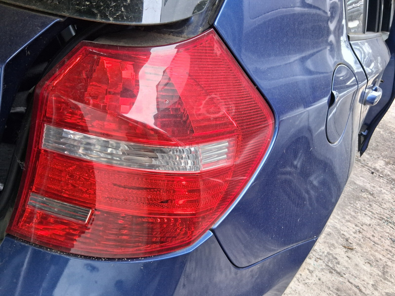 2011 BMW 1 SERIES COMPLETE TAILGATE BOOTLID DEEP SEA BLUE A76