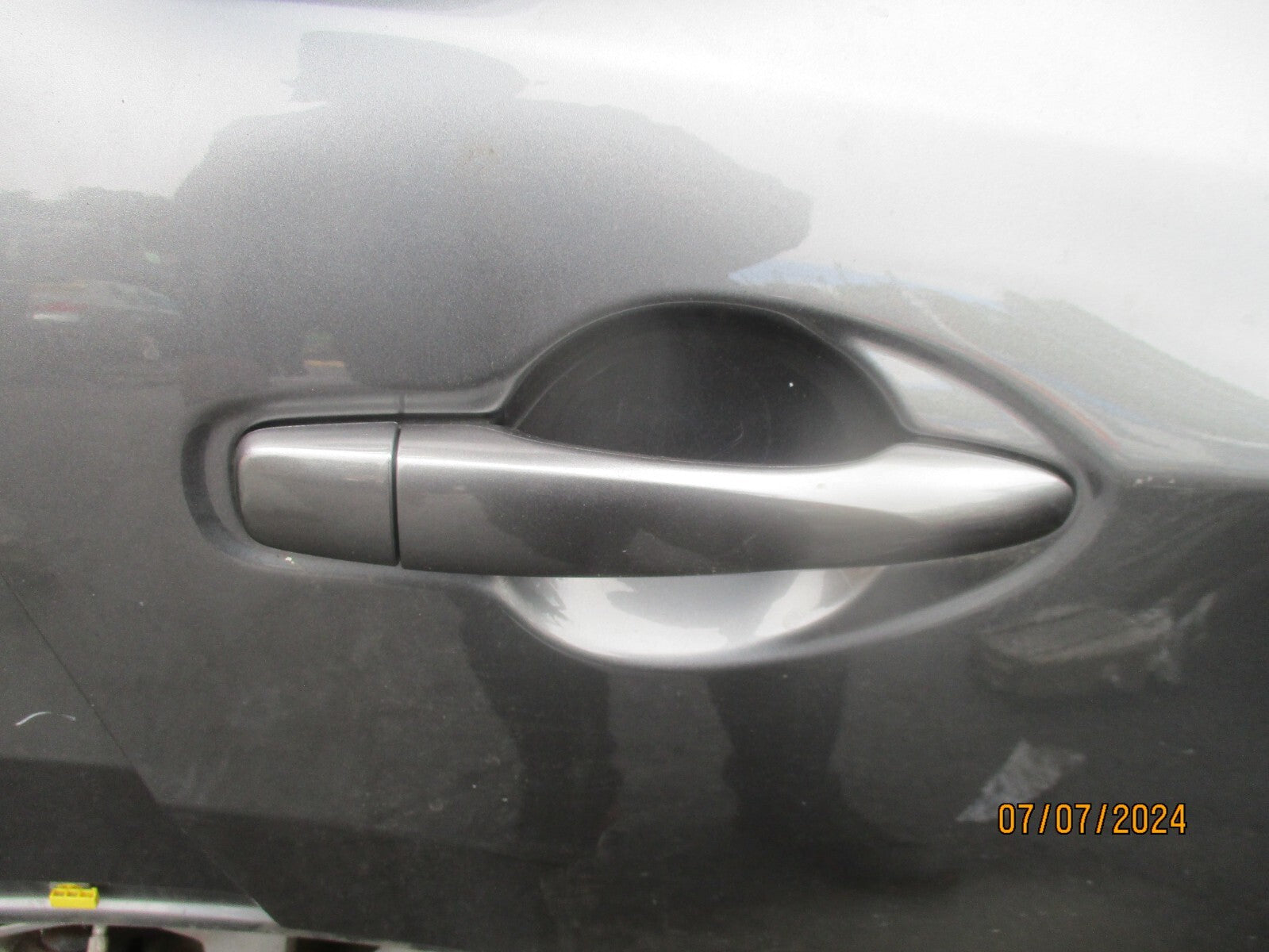 NISSAN QASHQAI J11 2014 OSR DRIVER SIDE REAR EXTERIOR DOOR HANDLE GREY MET KAD