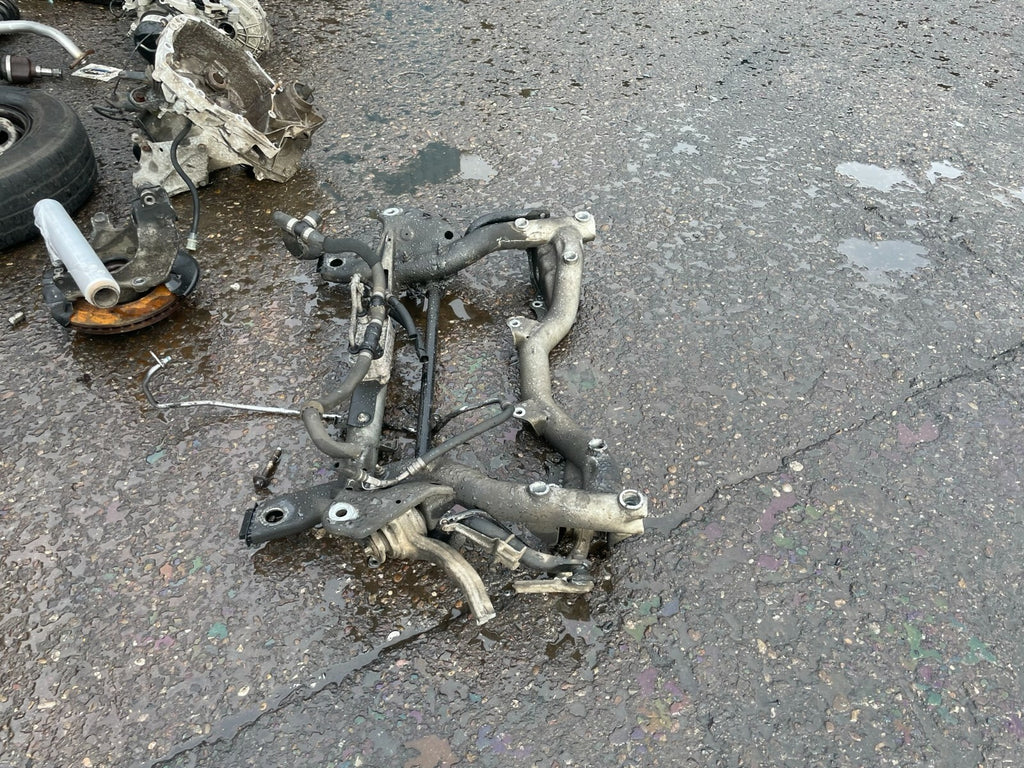 2014 MERCEDES C CLASS W204 C220 2.1 DIESEL FRONT SUBFRAME SUB FRAME