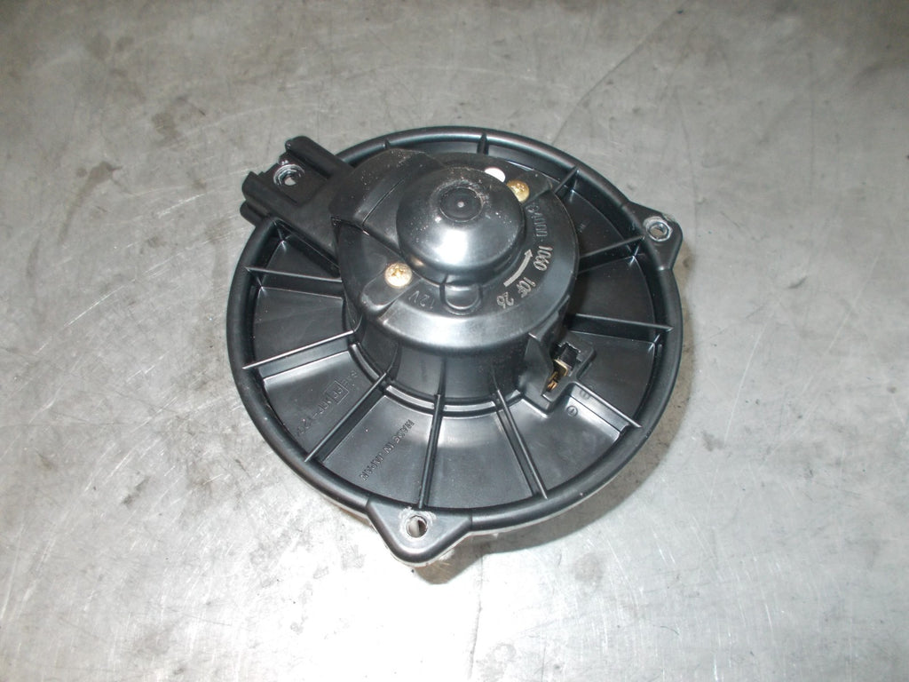 TOYOTA YARIS MK1 HEATER BLOWER MOTOR FAN 1940001060