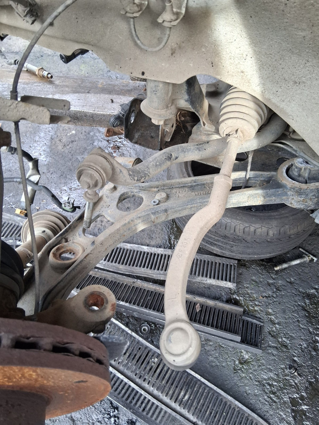 2023 FIAT DUCATO MK3 2.2 DIESEL NSF PASSENGER SIDE FRONT COMPLETE SUSPENSION LEG