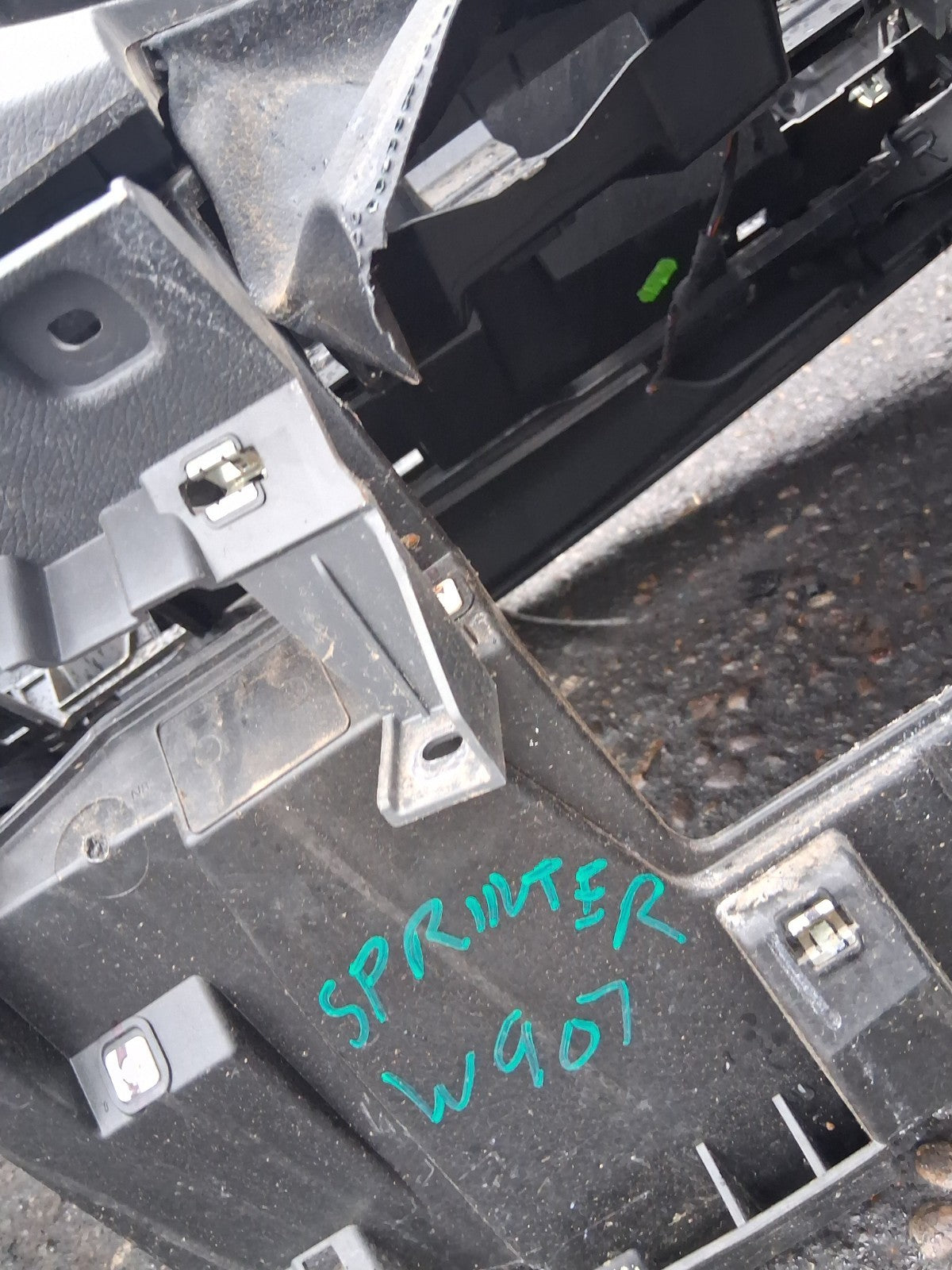 2021 MERCEDES BENZ SPRINTER W907 BARE DASH DASHBOARD PANEL