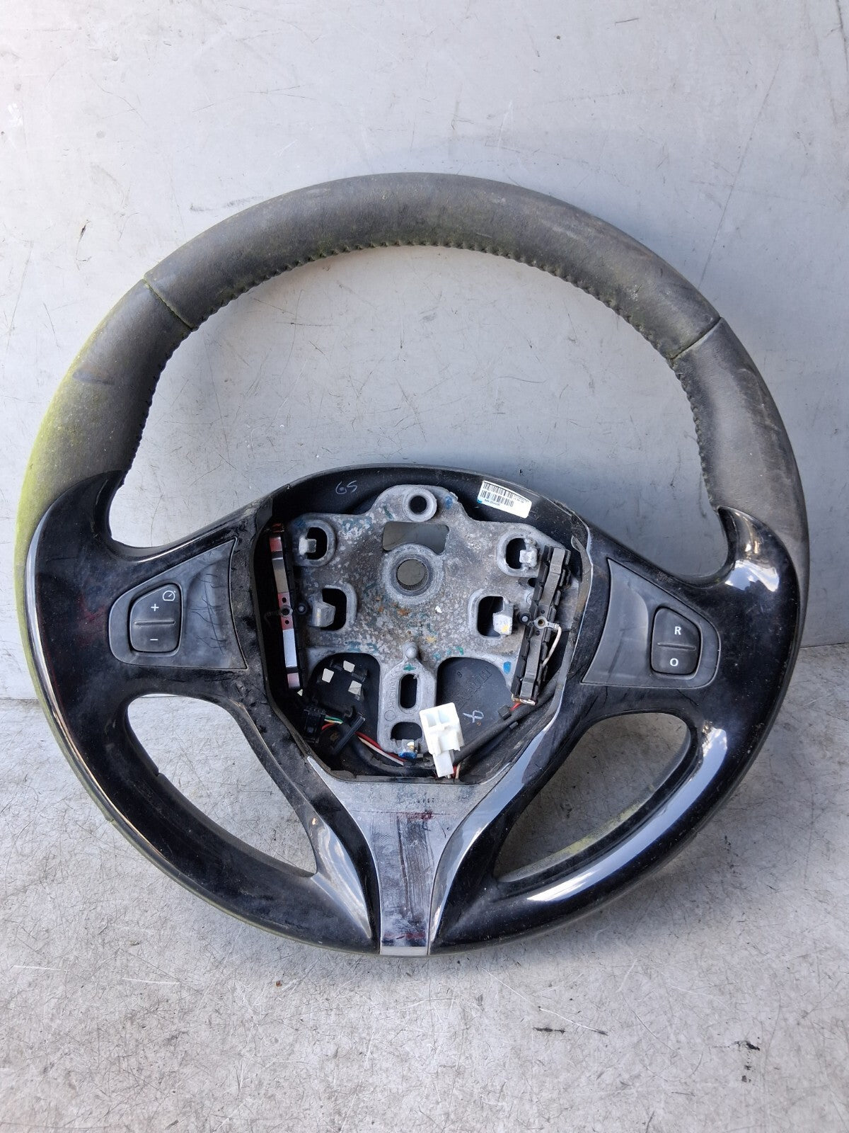RENAULT CAPTUR 2014 MULTIFUNCTIONAL STEERING WHEEL 985105453R