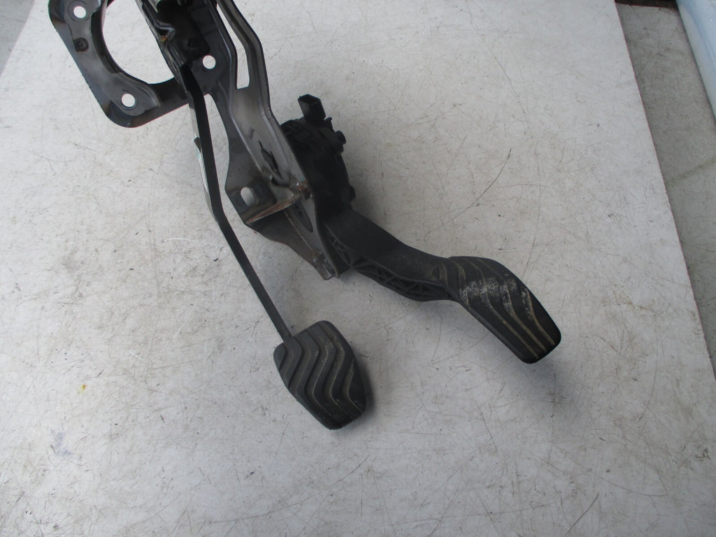 NISSAN QASHQAI MK2 J11 2016 PEDAL BOX BRAKE ACCELERATOR THROTTLE 180024BG0B