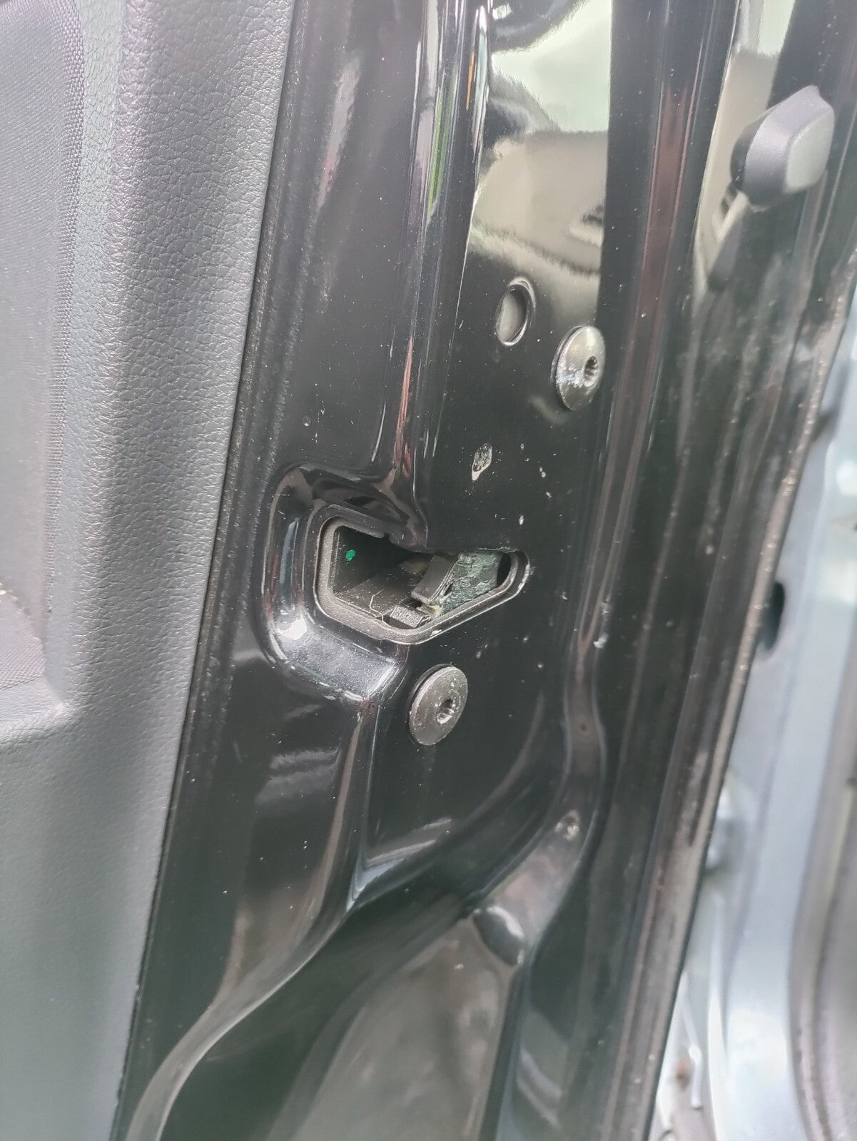 2017 VW VOLKSWAGEN GOLF MK7 OSF DRIVER SIDE FRONT DOOR LOCK MECHANISM
