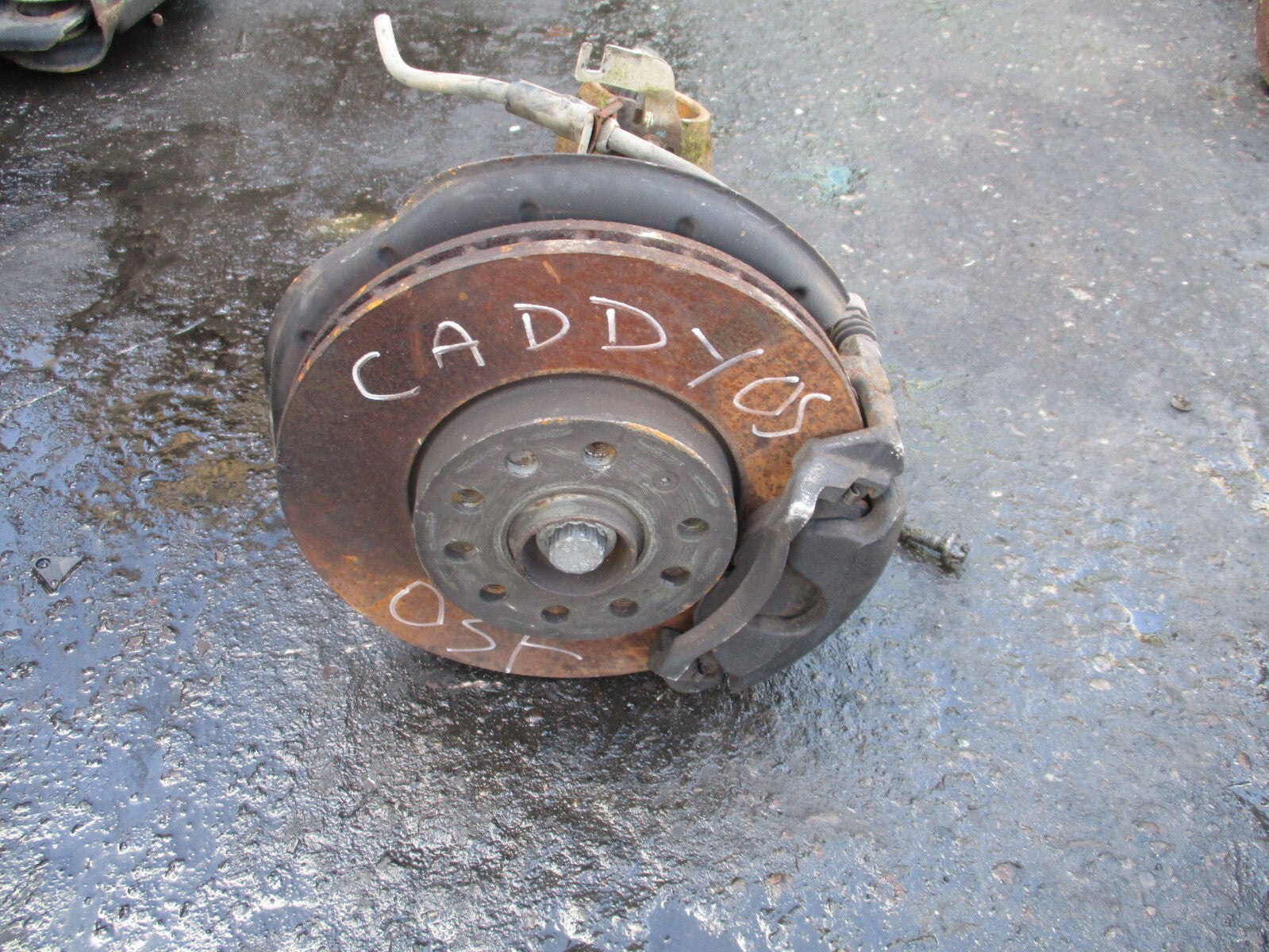 2019 VW VOLKSWAGEN CADDY 2K 1.0 PETROL OS DRIVER SIDE FRONT WHEEL BEARING HUB