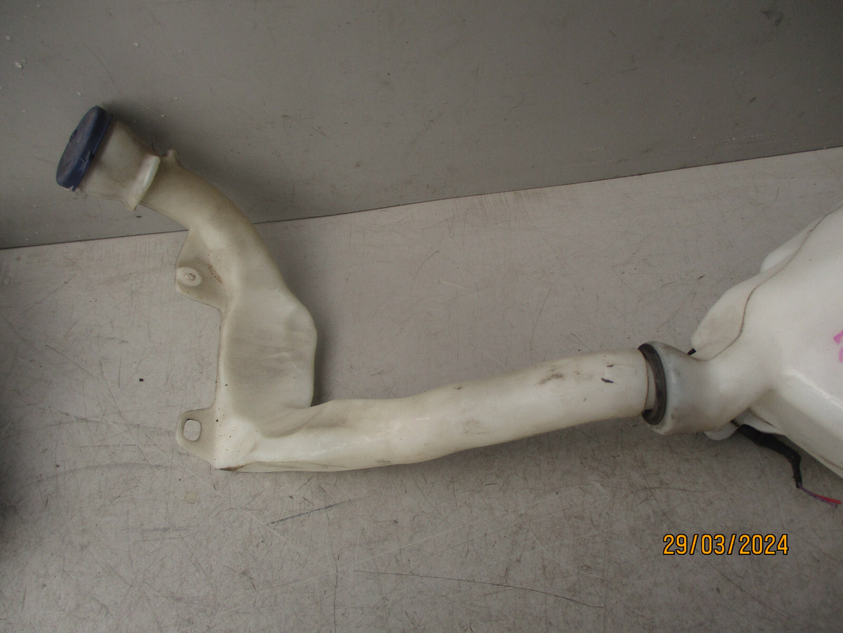 2009 PEUGEOT 207 MK1 WINDSCREEN WASHER BOTTLE RESERVOIR WITH PUMP 964833758003