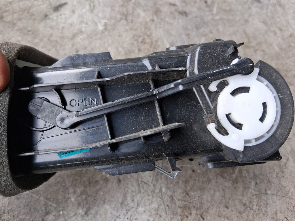 2020 NISSAN QASHQAI J11 MK2 NSF PASSENGER SIDE FRONT LEFT AIR VENT 68761HV50B