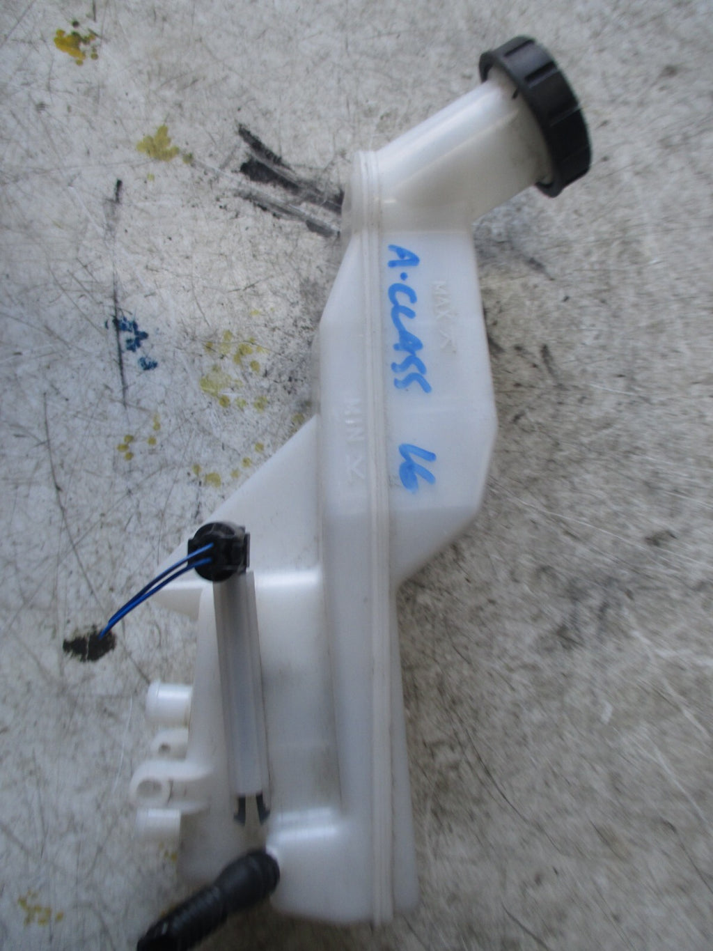 MERCEDES BENZ A CLASS W176 2016 BREAK MASTER CYLINDER A2464300302