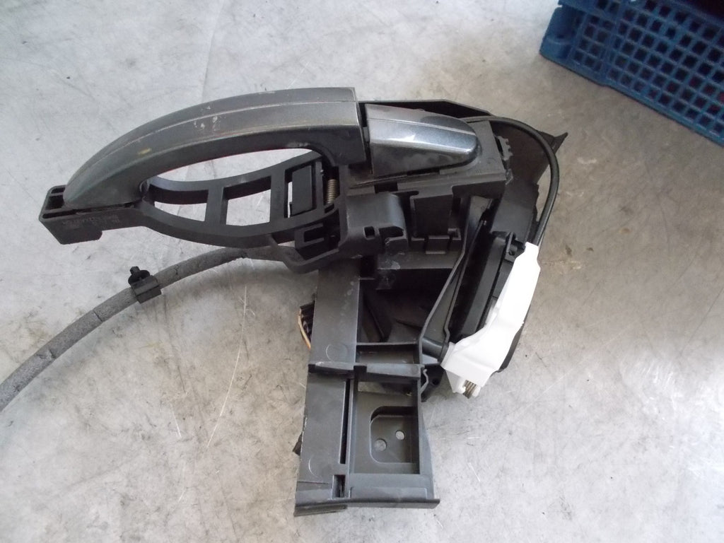 FORD FOCUS MK3 FACELIFT DRIVER SIDEREAR DOOR LOCK BM5AA26413BE
