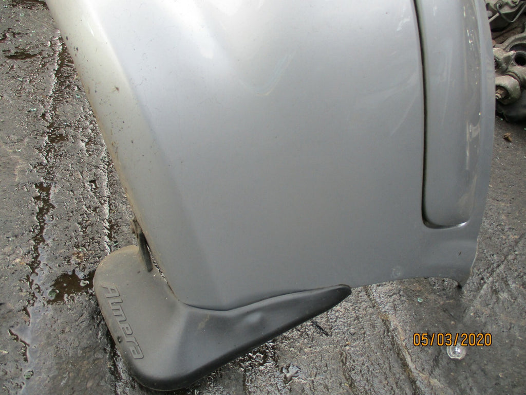 NISSAN ALMERA 2002 COMPLETE REAR BACK PLASTIC BUMPER MUD FLAP GUARD SILVER