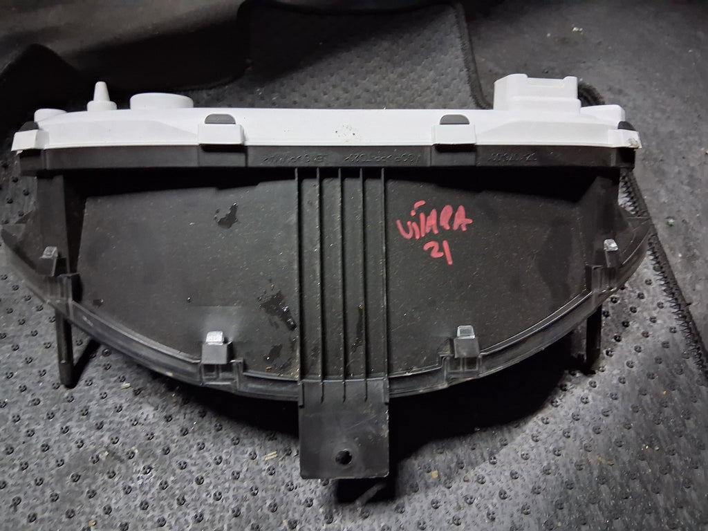 2022 SUZUKI VITARA MK4 SPEEDO SPEEDOMETER INSTRUMENT CLUSTER 3421053S30