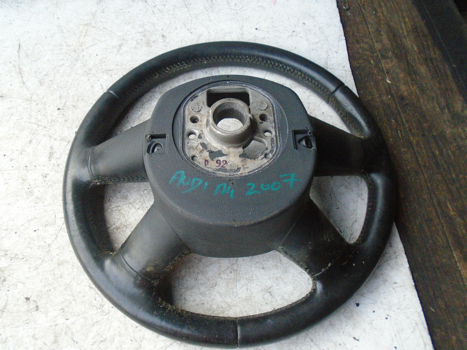 AUDI A4 2007 B7 LEATHER 4 SPOKE STEERING WHEEL